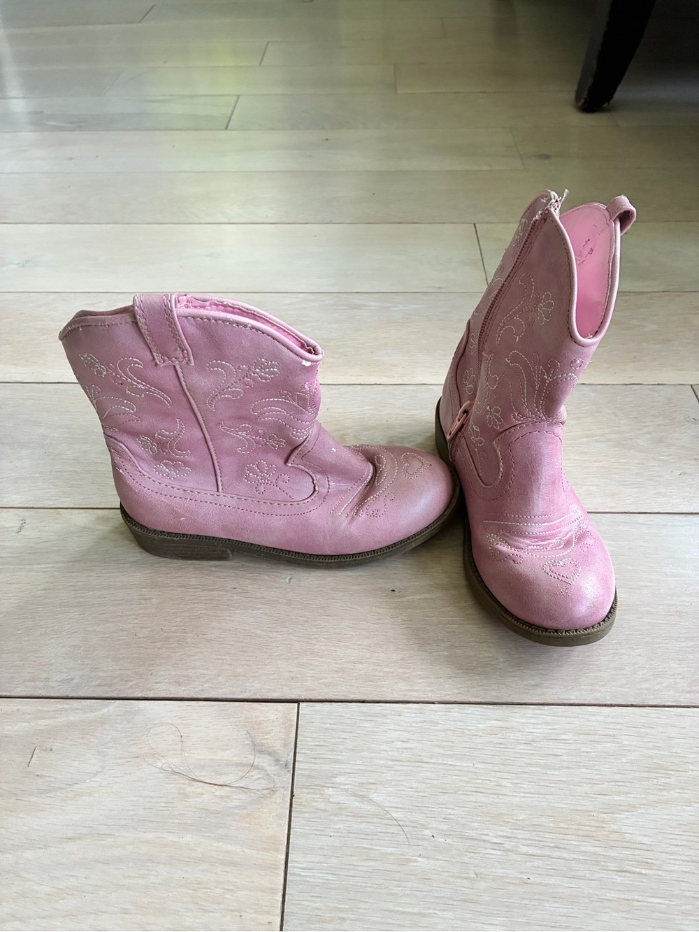 Kids Pink Western Cowboy Boots - Classic Pull-On Style GUC Size 12